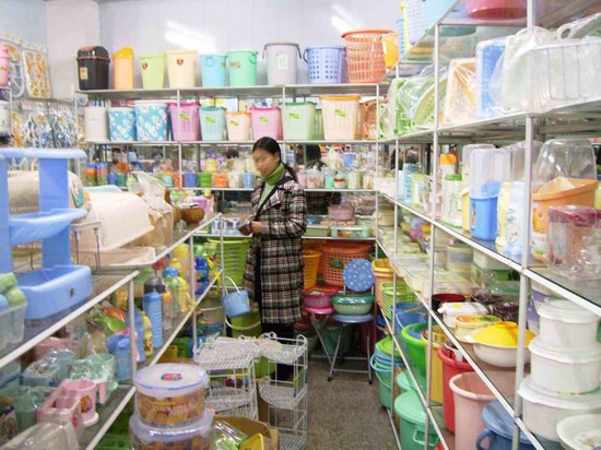 邯郸义乌小商品批发城草根儿英雄系列之多面手