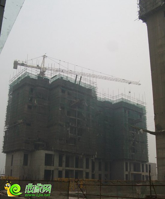 小编带你实地探访万聚凯旋城项目工程新进度2