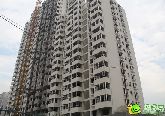 寶利大廈寫字樓即將做外立面 住宅正在安裝窗戶