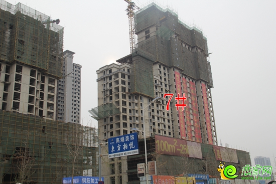 現(xiàn)代奧城最新進度曝光 7號樓已蓋至地上28層
