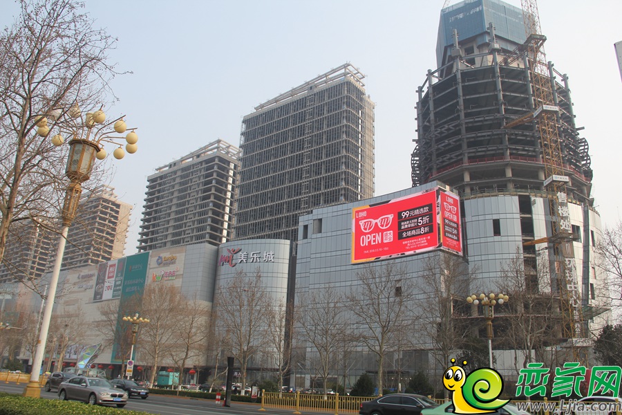 環(huán)球中心實(shí)景（2018.3.19）
