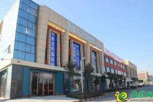 【林安燈飾城】“華藝燈飾照明”掛燈接近尾聲！