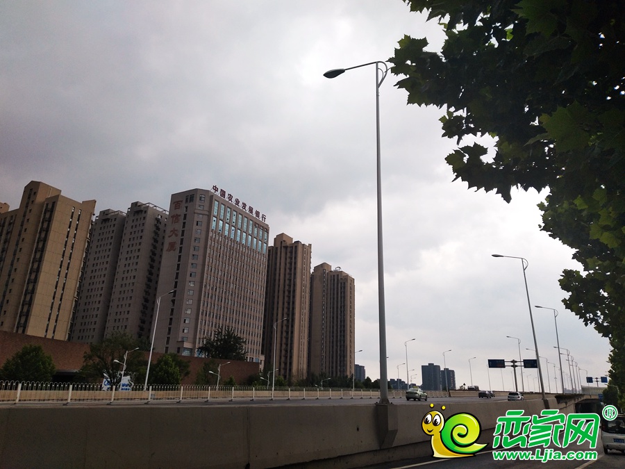 環(huán)球中心實(shí)景圖（2018.6.18）