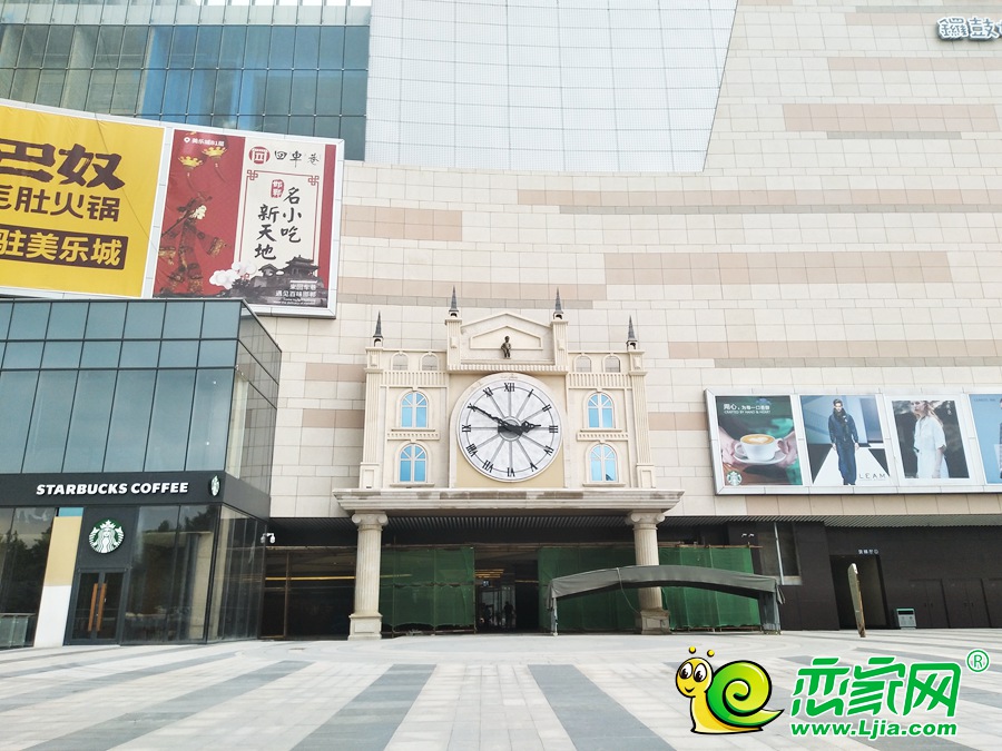環(huán)球中心實(shí)景圖（2018.6.18）