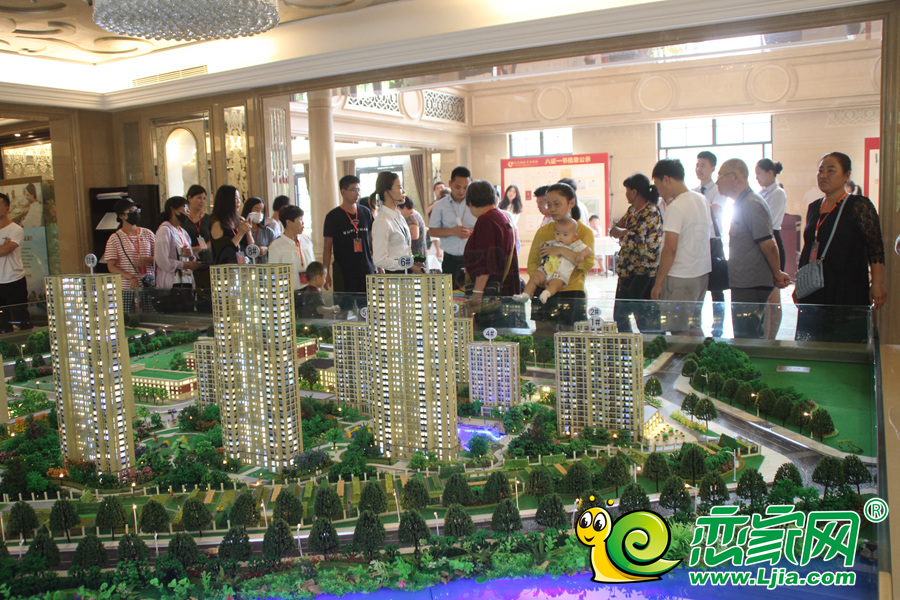民生·城市主人  聊城項(xiàng)目品鑒團(tuán)