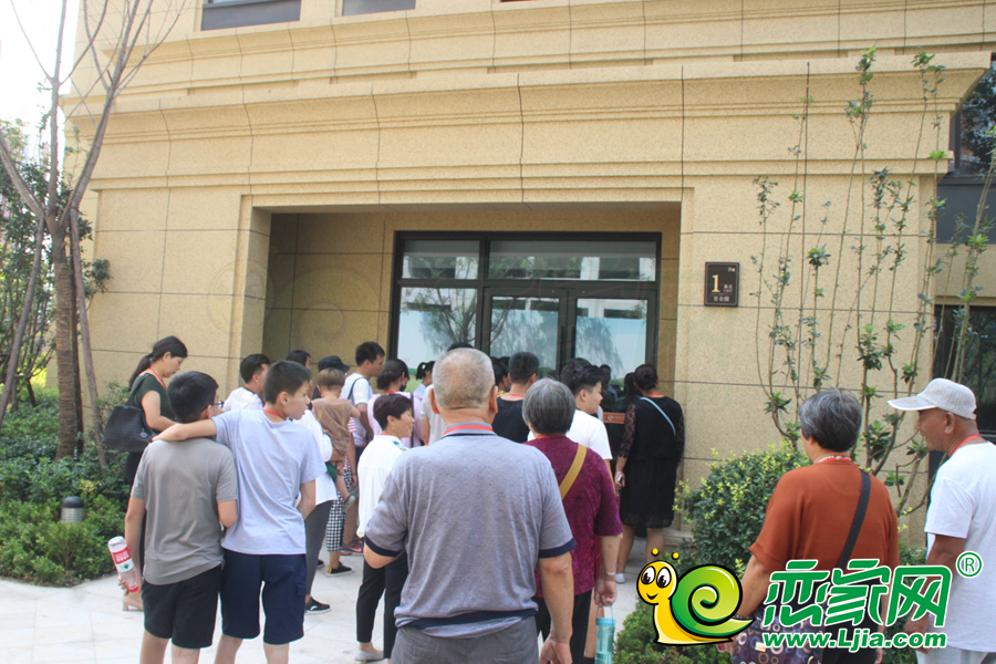 民生·城市主人  聊城項(xiàng)目品鑒團(tuán)