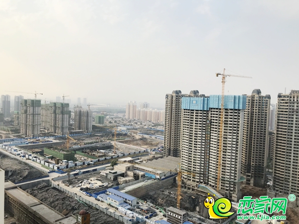 恒大·翡翠華庭施工實(shí)景圖