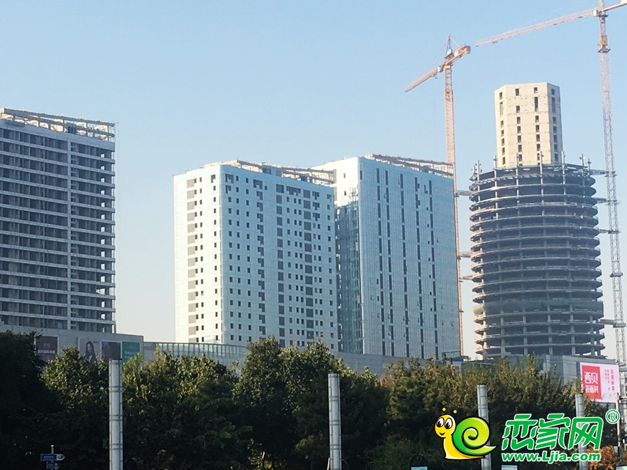 環(huán)球中心實(shí)景圖（2018.10.24）