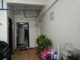 低價(jià)出租和平路繁華地段純寫字樓（急！?。。? onerror=
