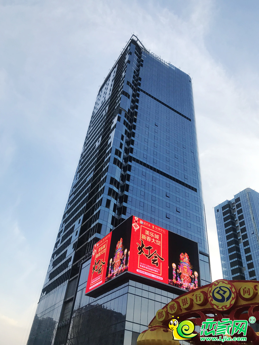 環(huán)球中心實(shí)景圖（2019.2.16）