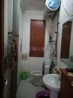 勞動路45號院.地理位置好.價錢低