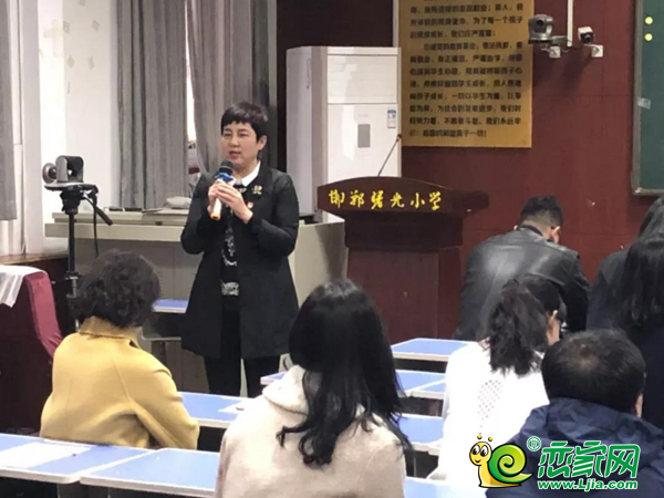 （曙光教育集團苗校長講話實拍圖）