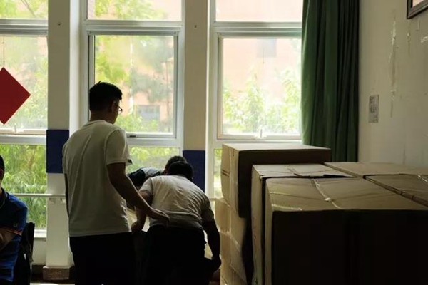 澤信控股愛心捐贈