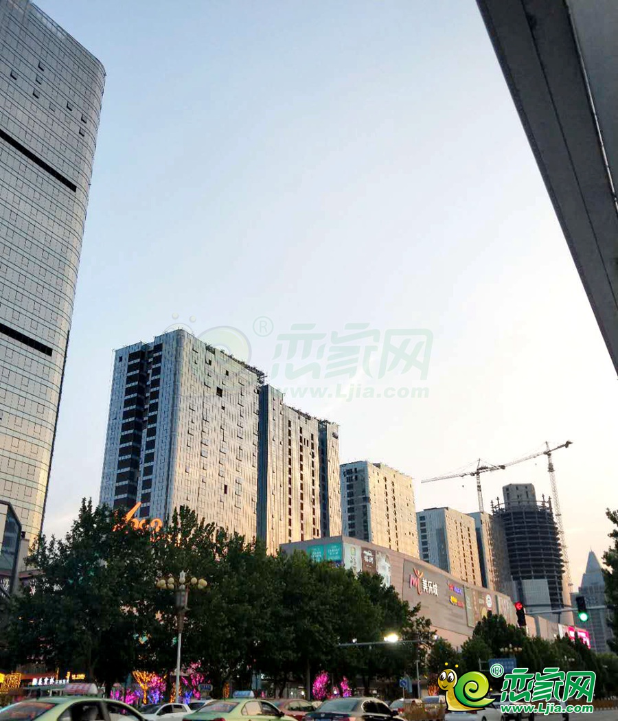 環(huán)球中心實(shí)景圖（2019.6.11）