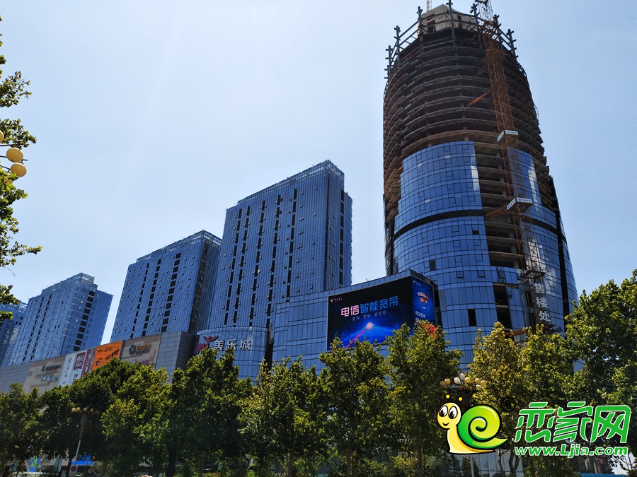 環(huán)球中心實(shí)景圖（2019.7.6）