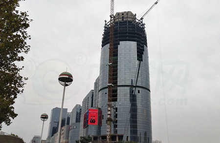 環(huán)球中心雄踞市中心，占主城繁華大境！
