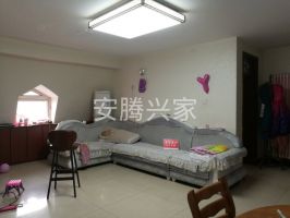 康德國風附近六樓帶閣樓 首付22萬另有平臺自蓋兩間總120平 有鑰匙看房方便