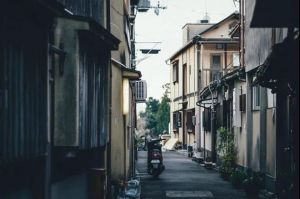 澤信·云樾天著丨舍不去的老城記憶，離不開的醇熟生活