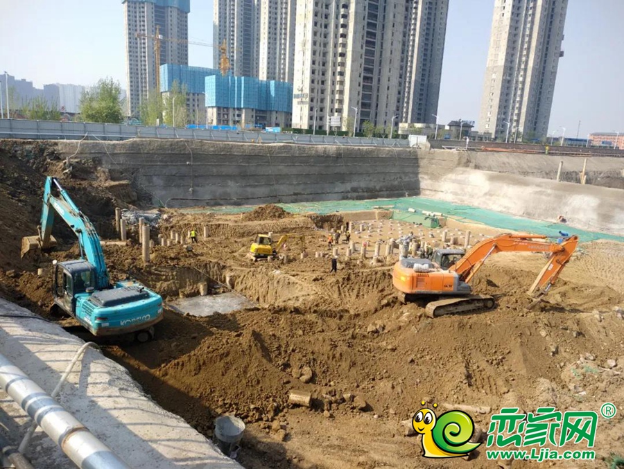 創(chuàng)宇觀湖實(shí)景圖（2020.4.16）