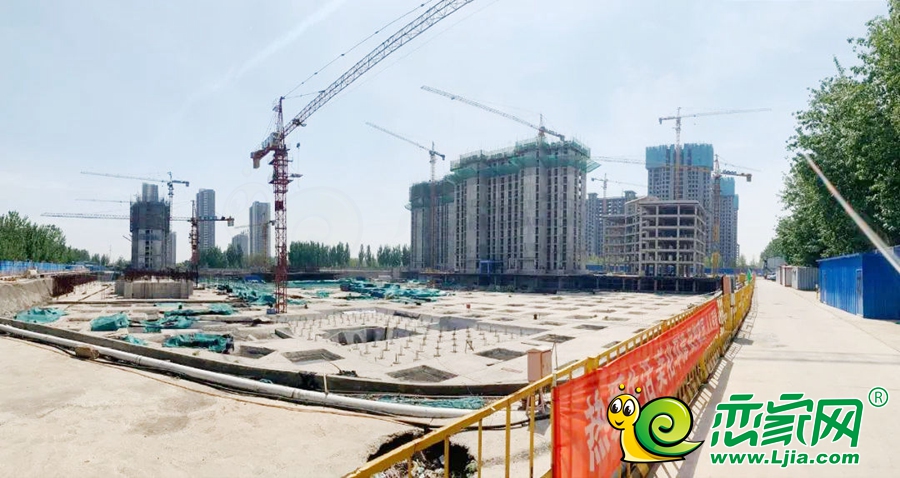 遠(yuǎn)邦名城4#5#樓基礎(chǔ) s4主體封頂（2020.4.20）