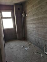 復(fù)興區(qū) 電梯現(xiàn)房單價(jià)6千多 急賣 93平62萬