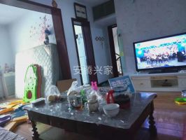 農(nóng)林路110號院4樓90平90萬