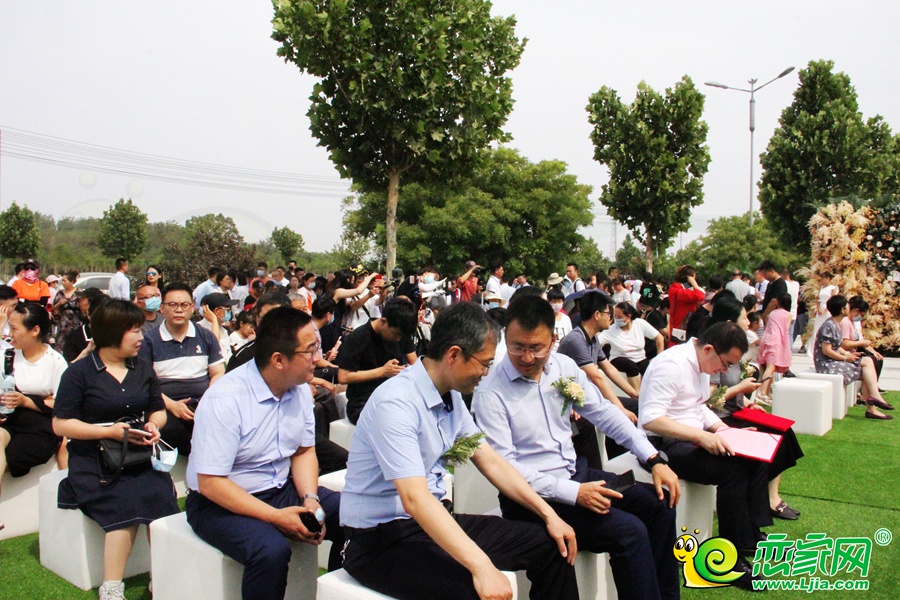 凱旋門示范區(qū)綻放