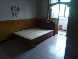 急售！十中嶺南片內(nèi)   三樓三樓  老證可貸款
