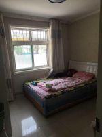 趙苑公園旁1層帶小院拎包入住價位可談
