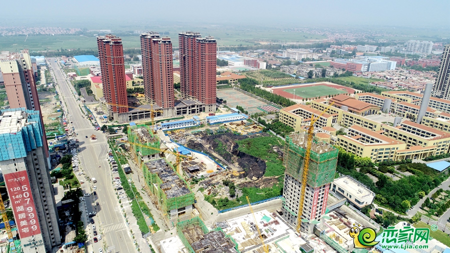 創(chuàng)宇觀湖實(shí)景圖（2020.8.2）