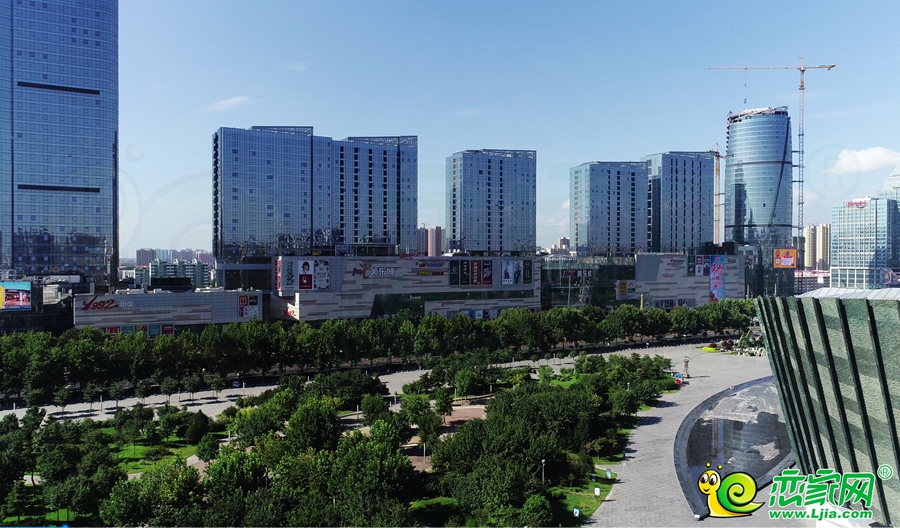 環(huán)球中心實(shí)景圖（2020.09.01）