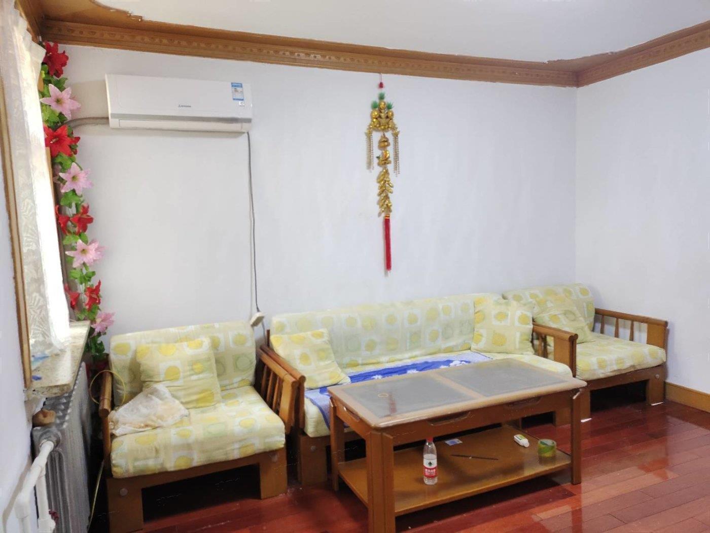 邯鋼生活區(qū)    經(jīng)典大三居    老證可帶款