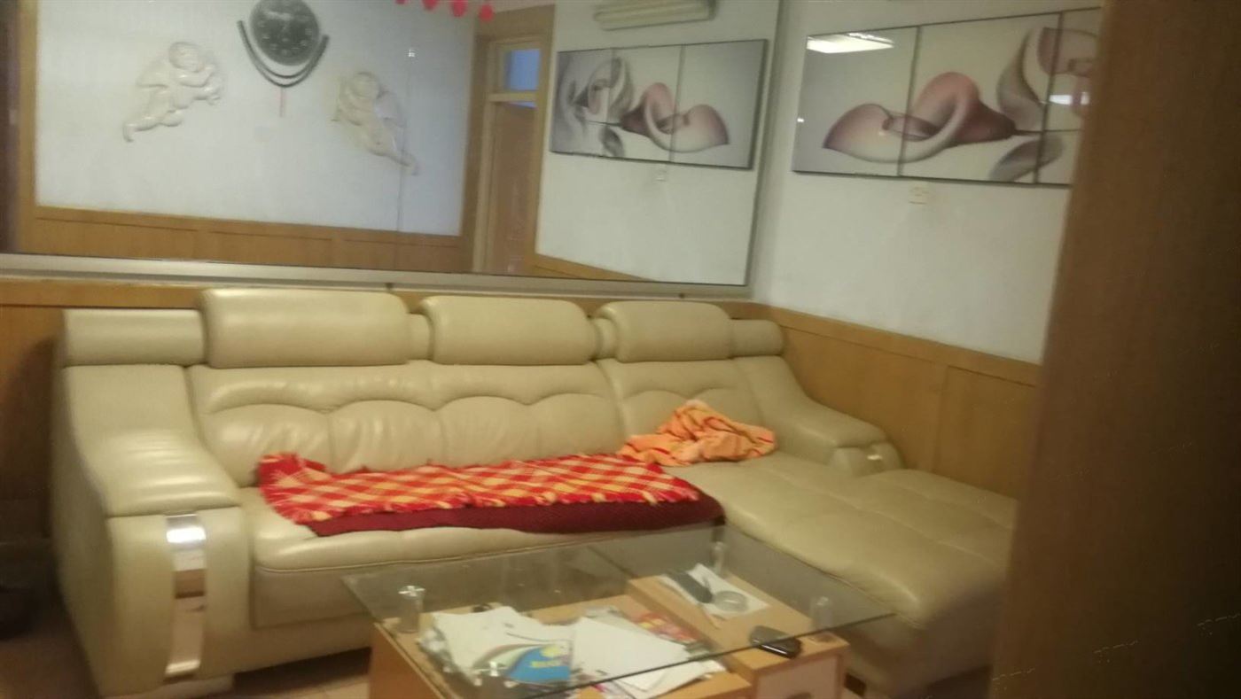 撿漏 南苑小區(qū)精裝二樓 帶小房 老證可貸款