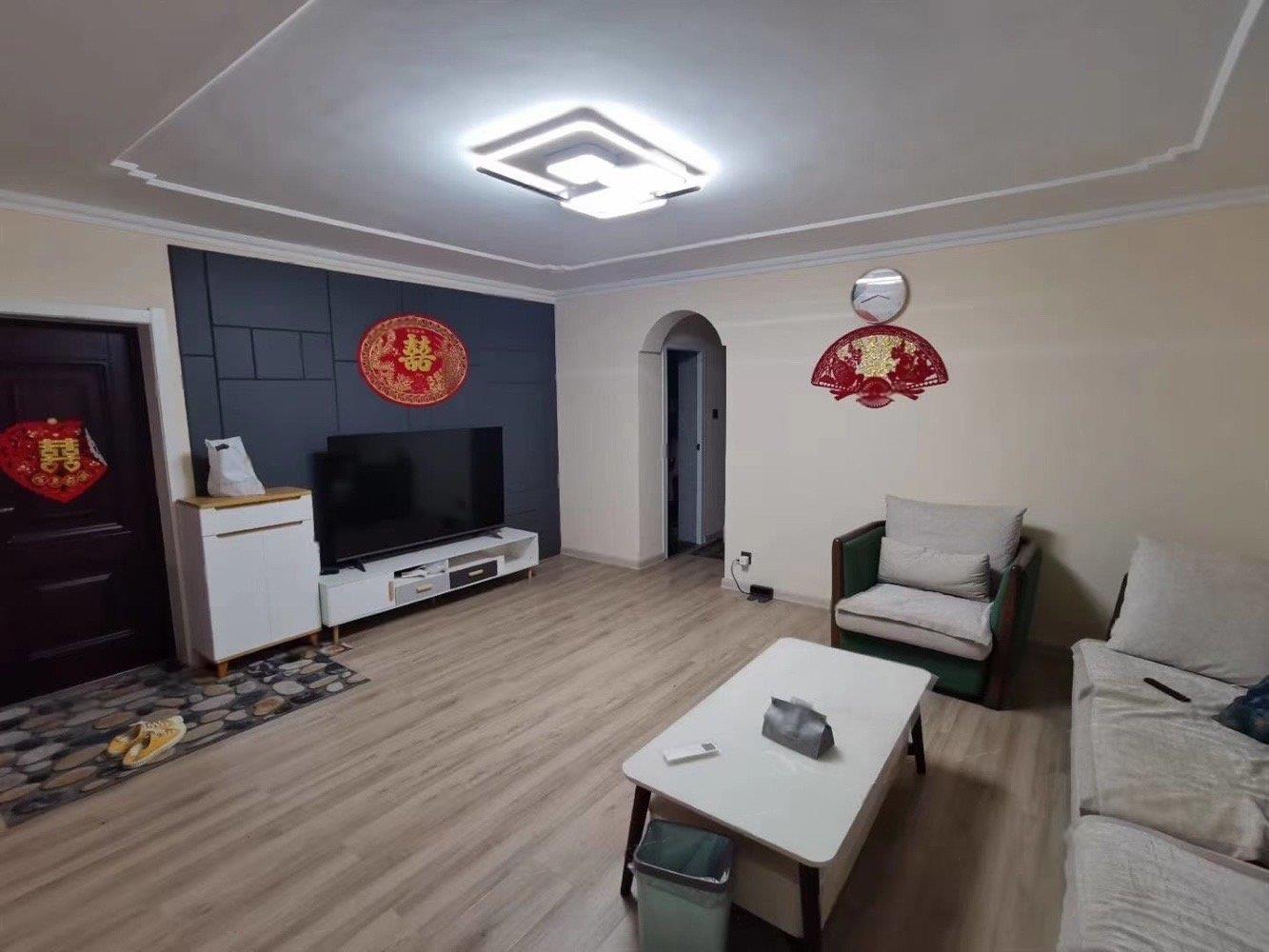 婚房，一層，配套設(shè)施齊全，全套家具家電