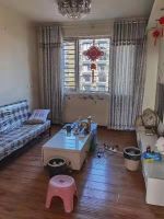 綠樹林楓緊靠嶺南小學(xué)十中精裝電梯房家電家具齊全