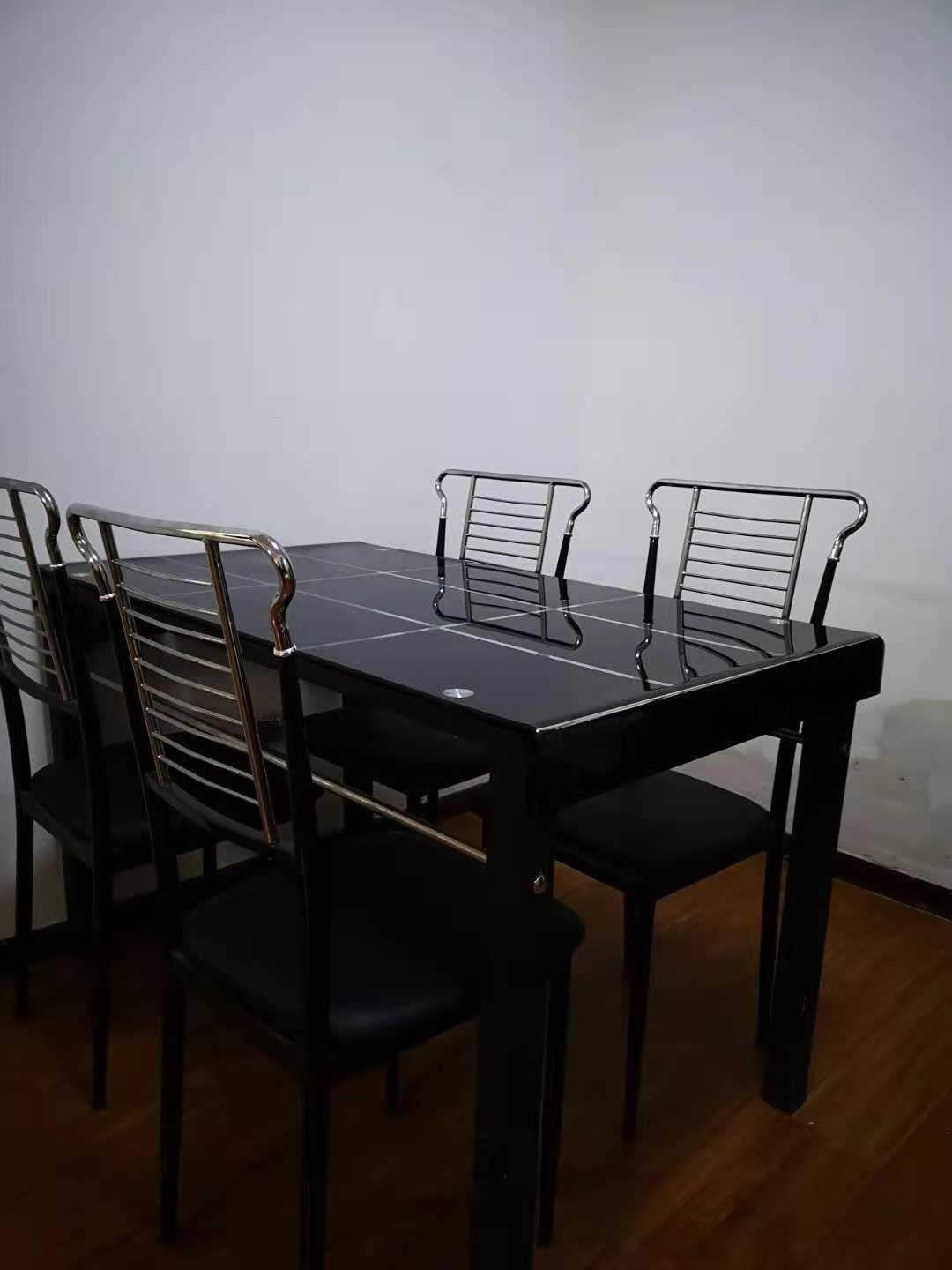 精品，精裝兩居室，拎包入住