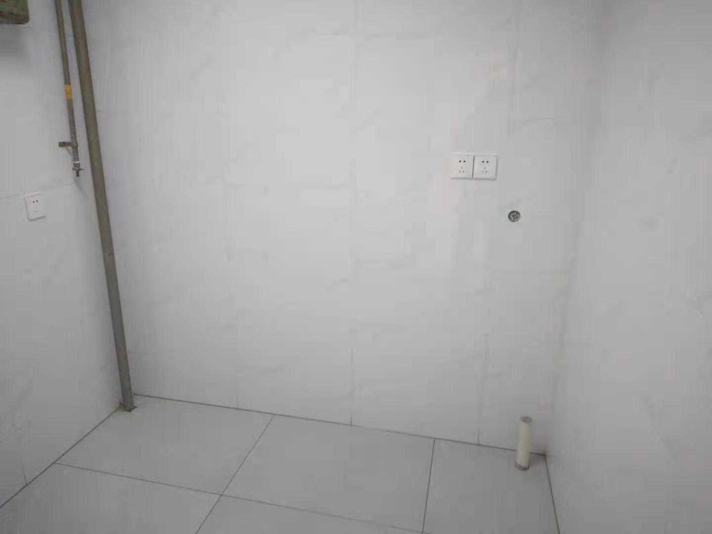 綠化路小學(xué)三中片內(nèi)，3樓，3樓，老證，32萬(wàn)32萬(wàn)