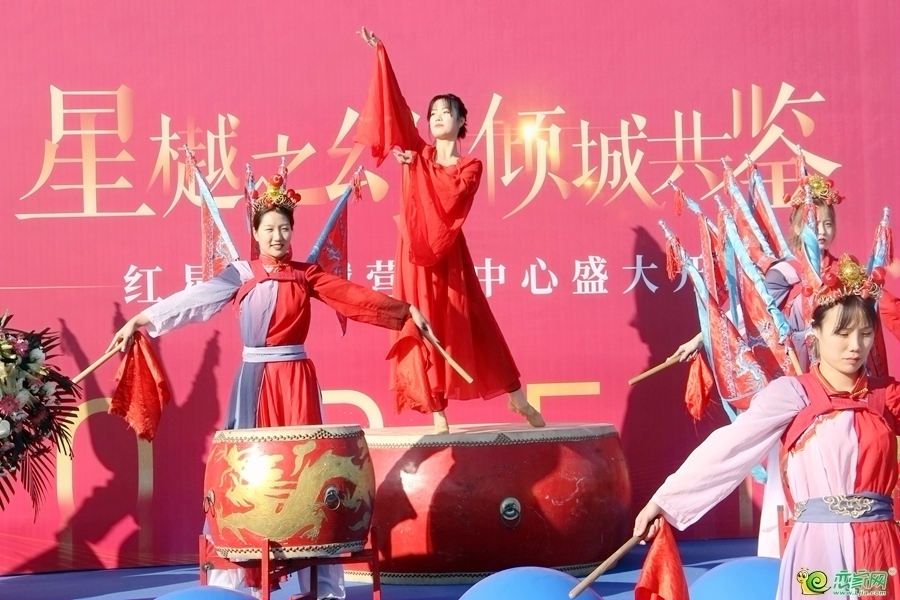 表演活動(dòng)