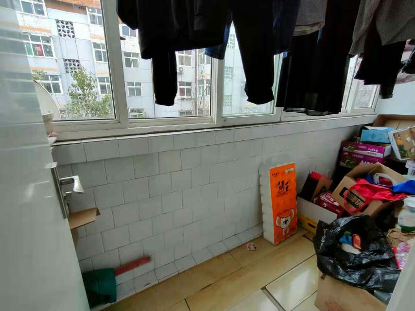 開元小區(qū) 兩室兩廳 南北通透
