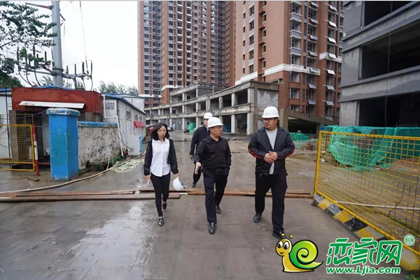 邯鄲邯山區(qū)街道辦領(lǐng)導(dǎo)視察公園明筑項(xiàng)目