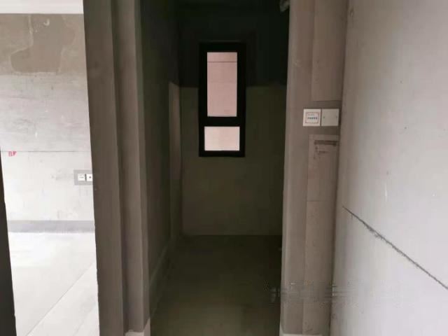 新出  急售急售  112平  126萬