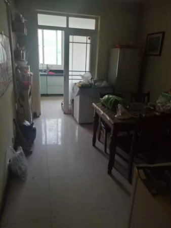 泰祥小區(qū) 多層一樓 公攤小 南北通透大三居
