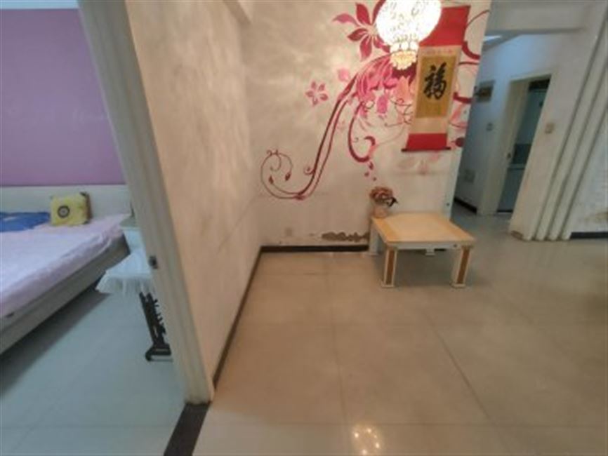 一樓電梯房，大三居，兩衛(wèi)