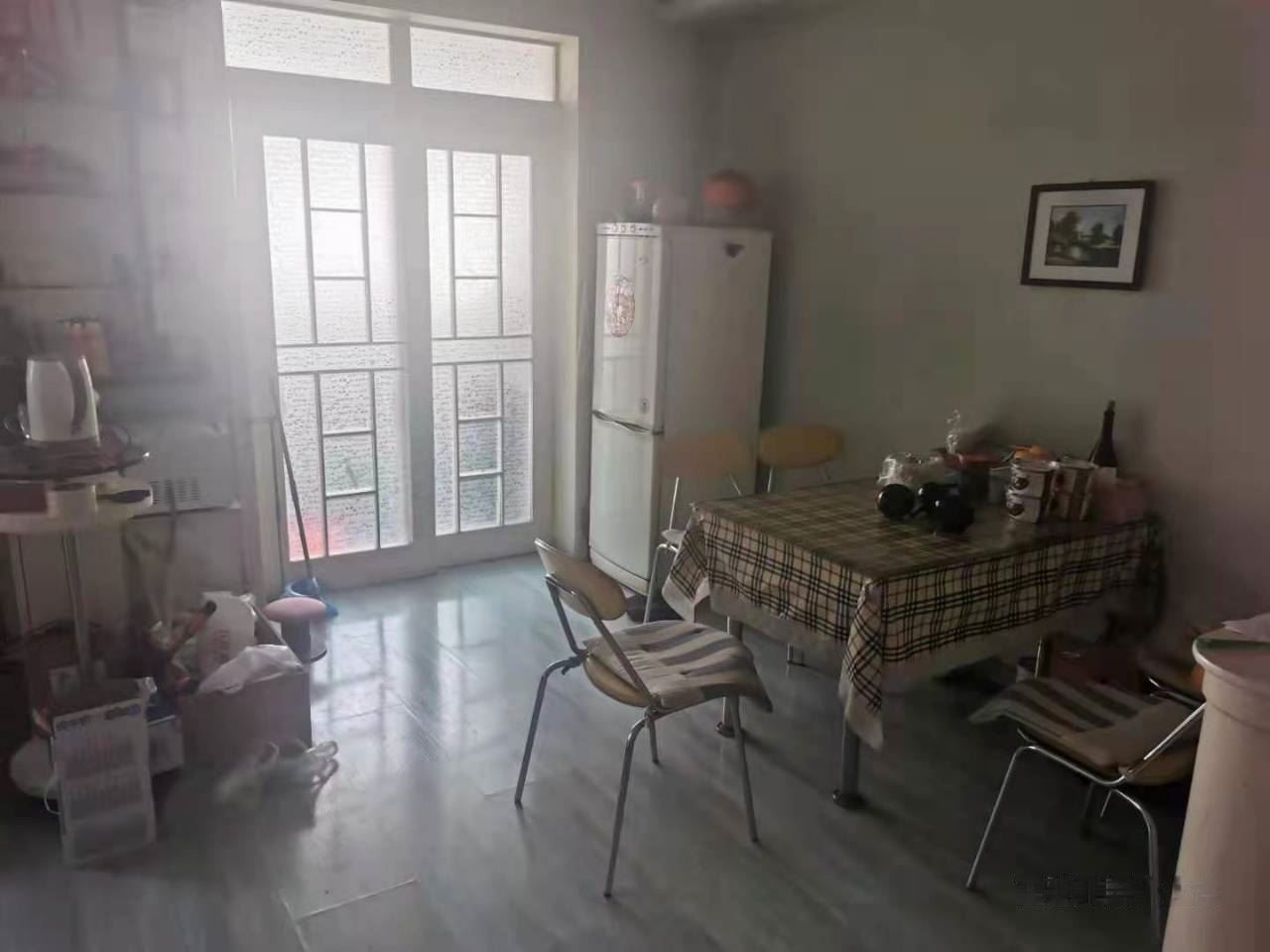 中華北一樓帶小院，帶地下室，三室兩廳兩衛(wèi)，可貸款