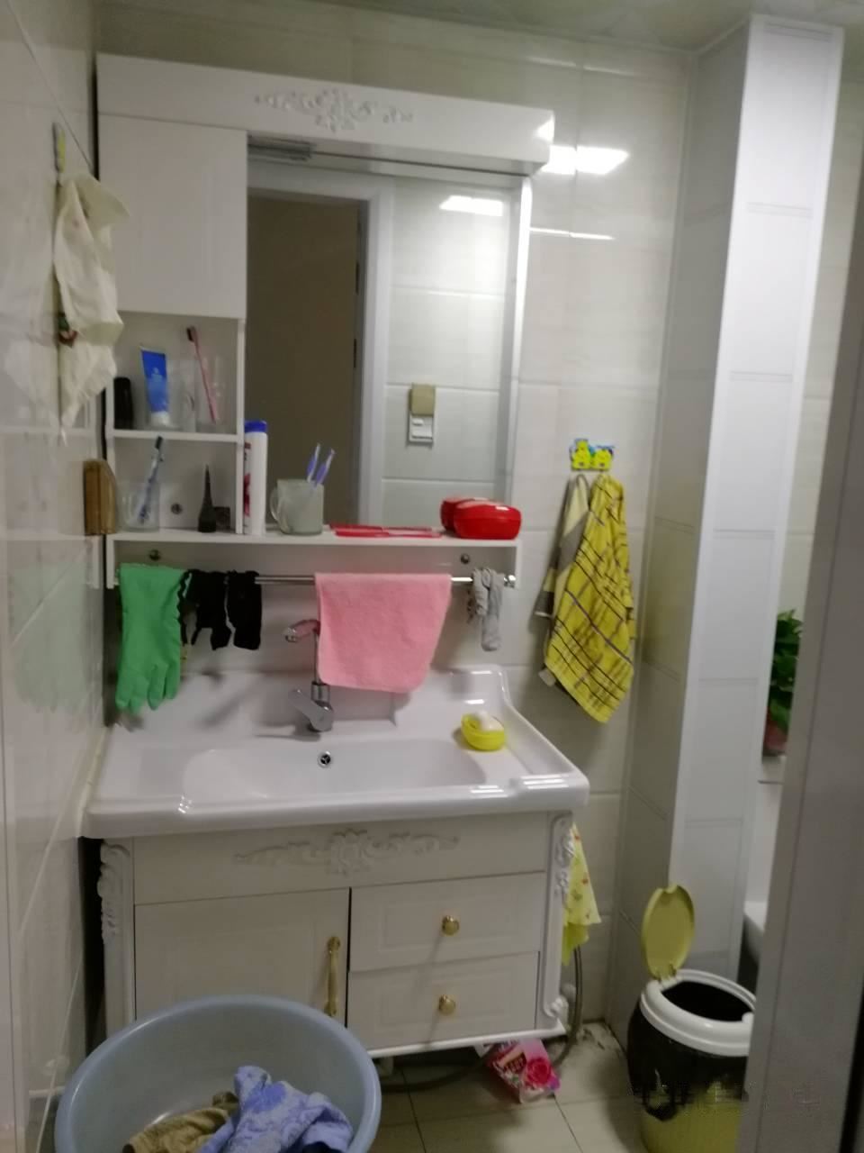 農(nóng)林路邯鋼醫(yī)院鴻運園小區(qū) 普通住宅 精裝修