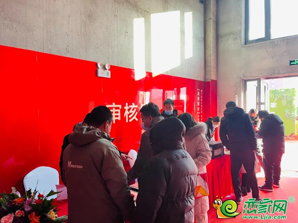 澤信·和熙府交付進(jìn)行時丨恭喜客戶順利收房 幸福生活由此開啟