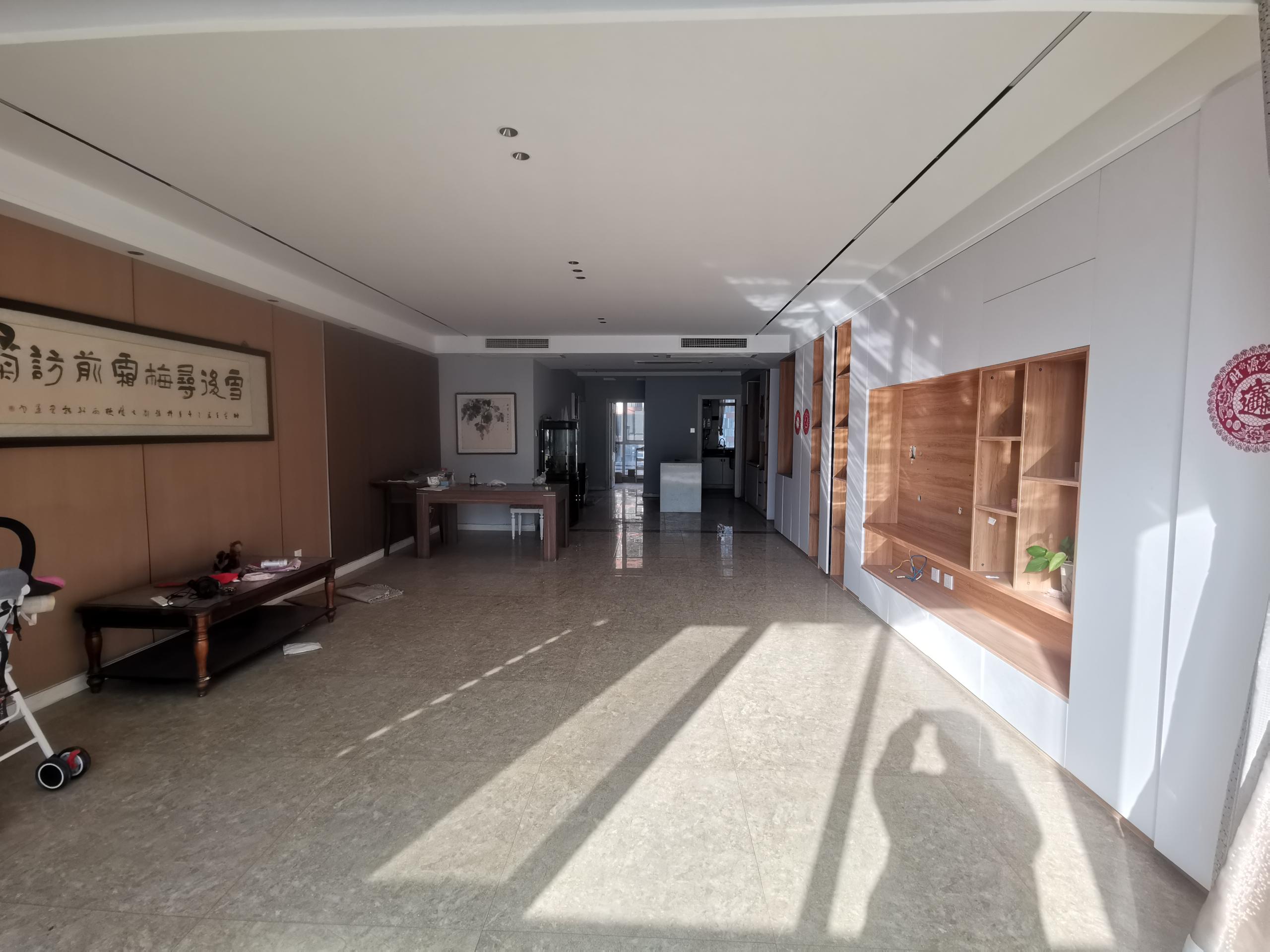 連城別苑逸園精裝大四居老證隨時看房 美墅安居?xùn)|城