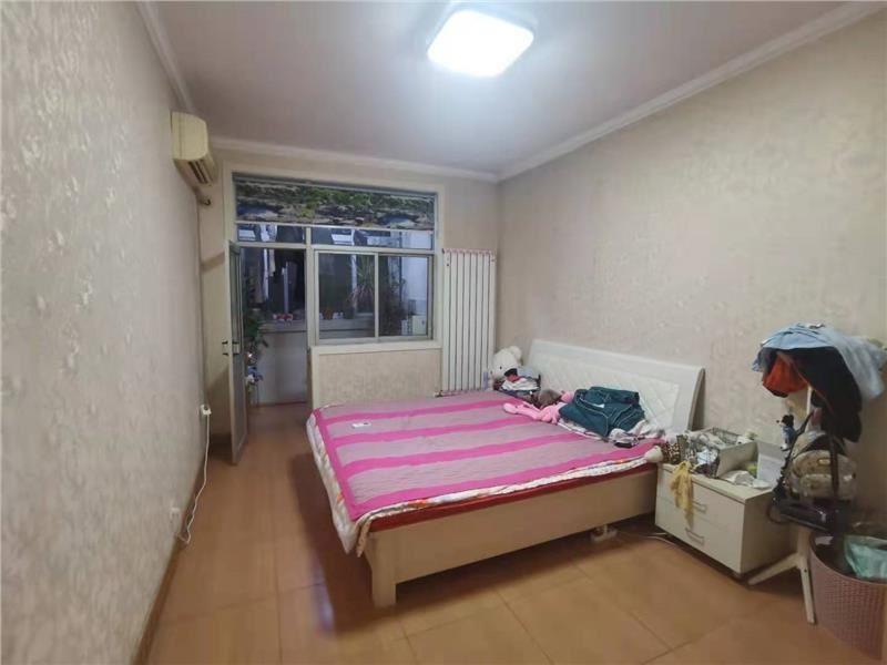 急售！硝廠胡同 精裝兩居 老證 拎包入住 附近新丹蘭康德