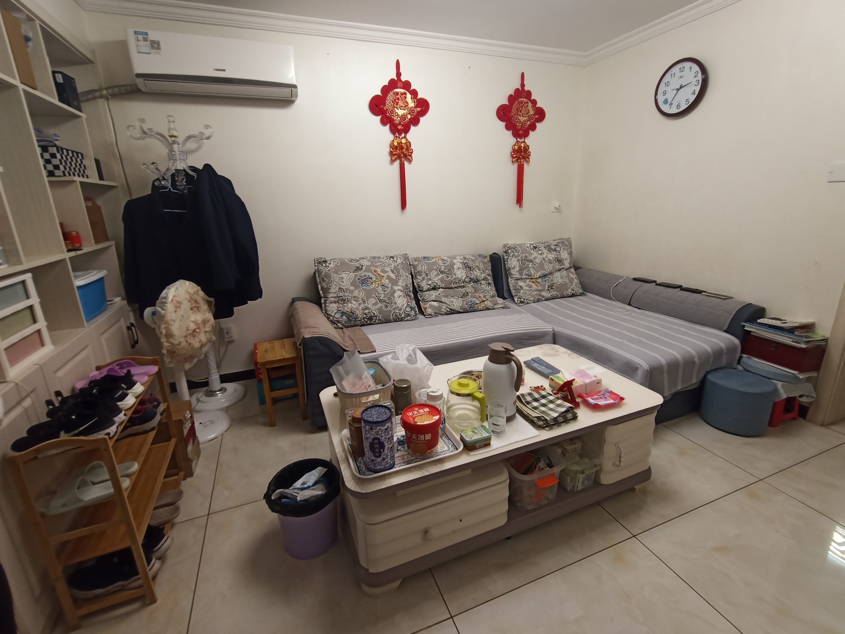 綠化路三中  精裝兩居拎包入住兩居室，可貸款房齡新