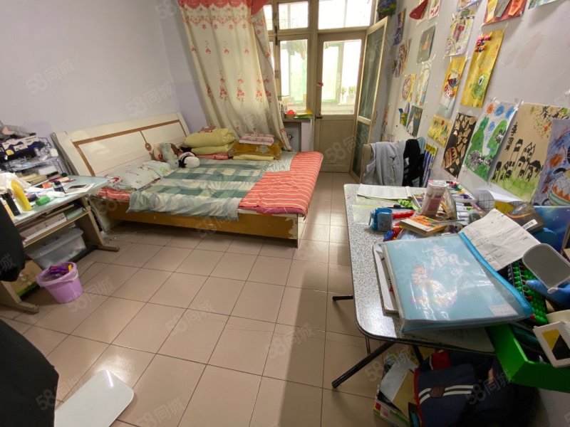 曙光街49 號3層臨市實驗小學